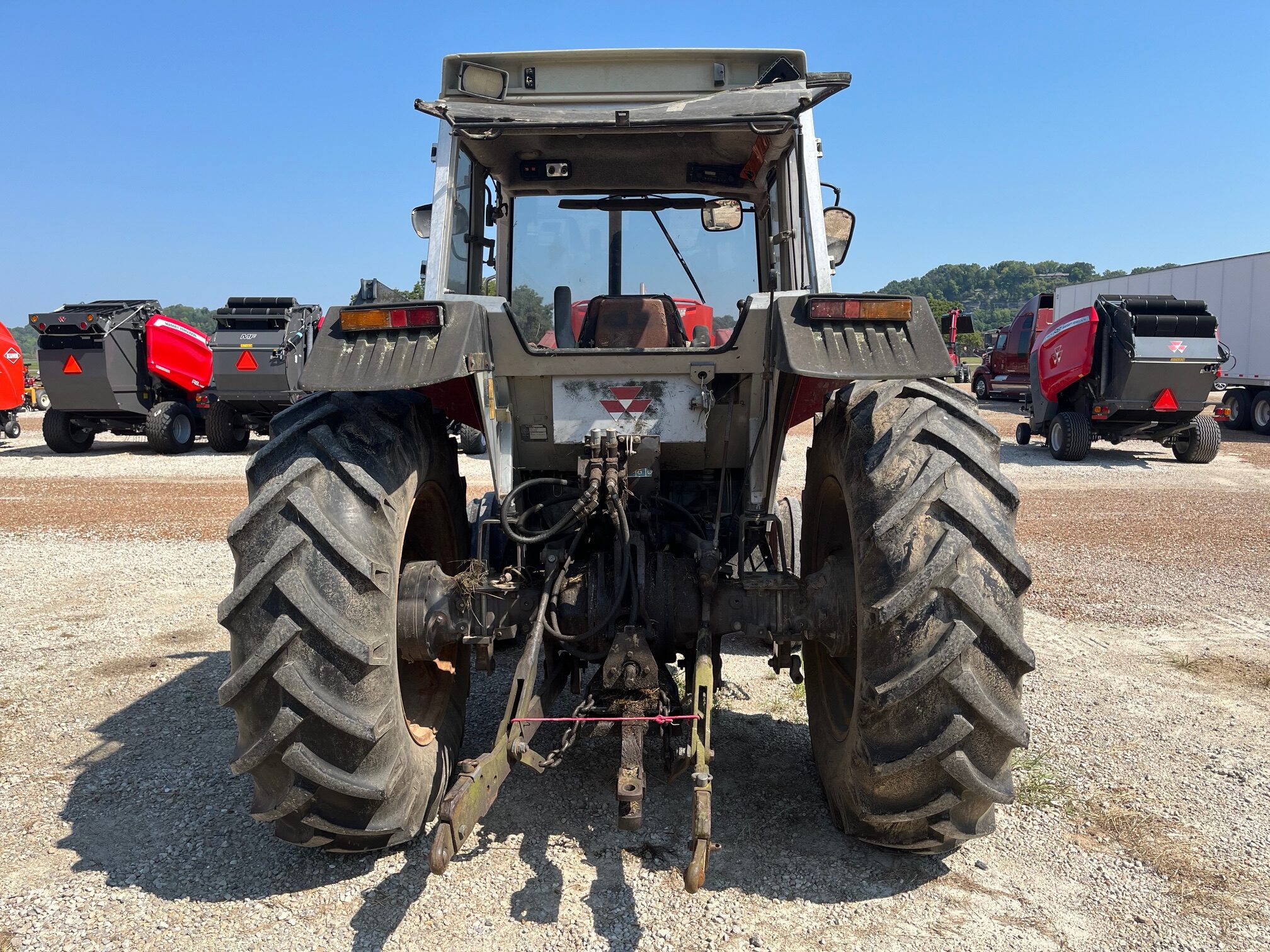 Massey Ferguson 398