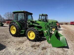 John Deere 5060E