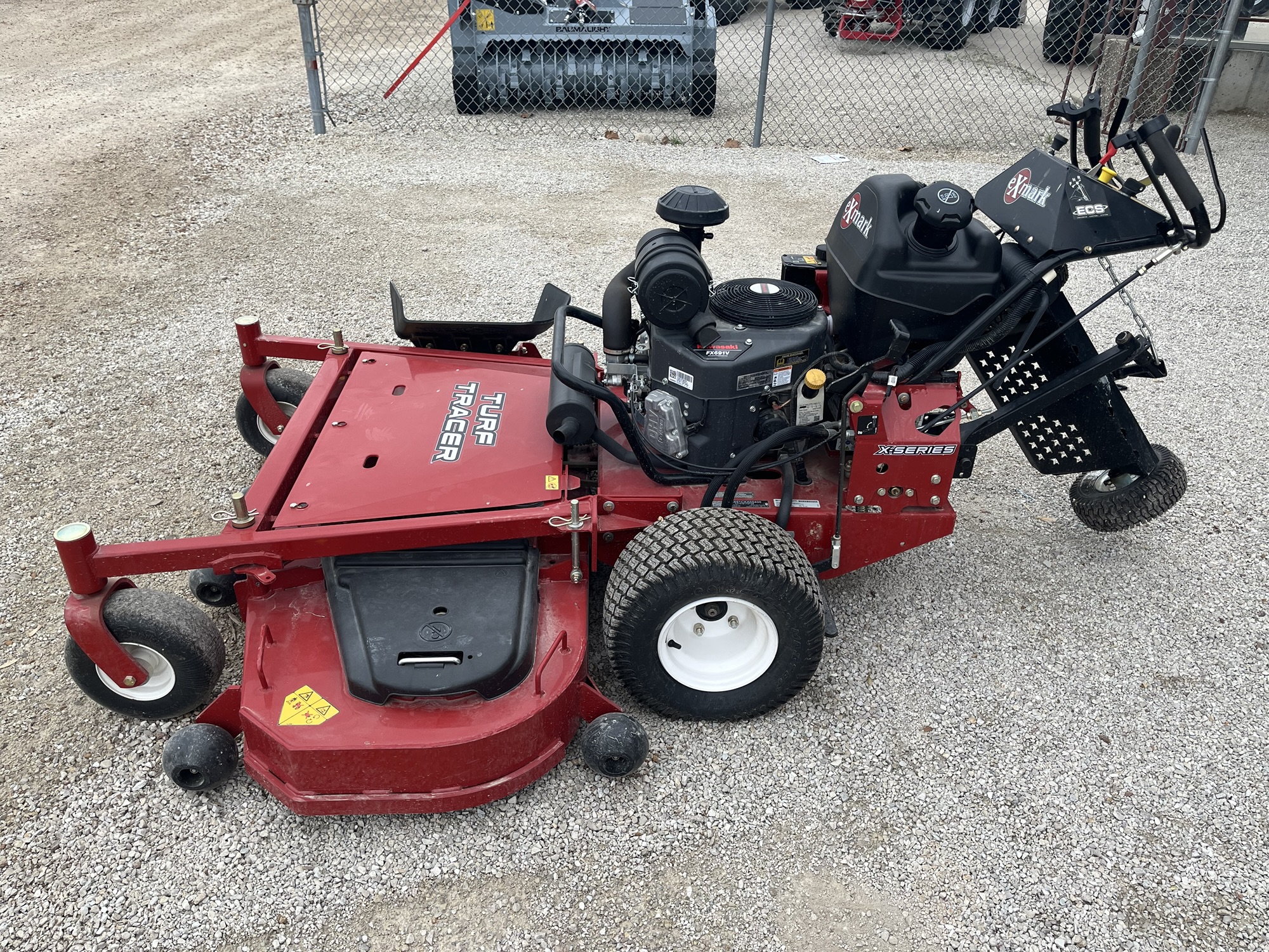 New Exmark Turf Tracer X 60″