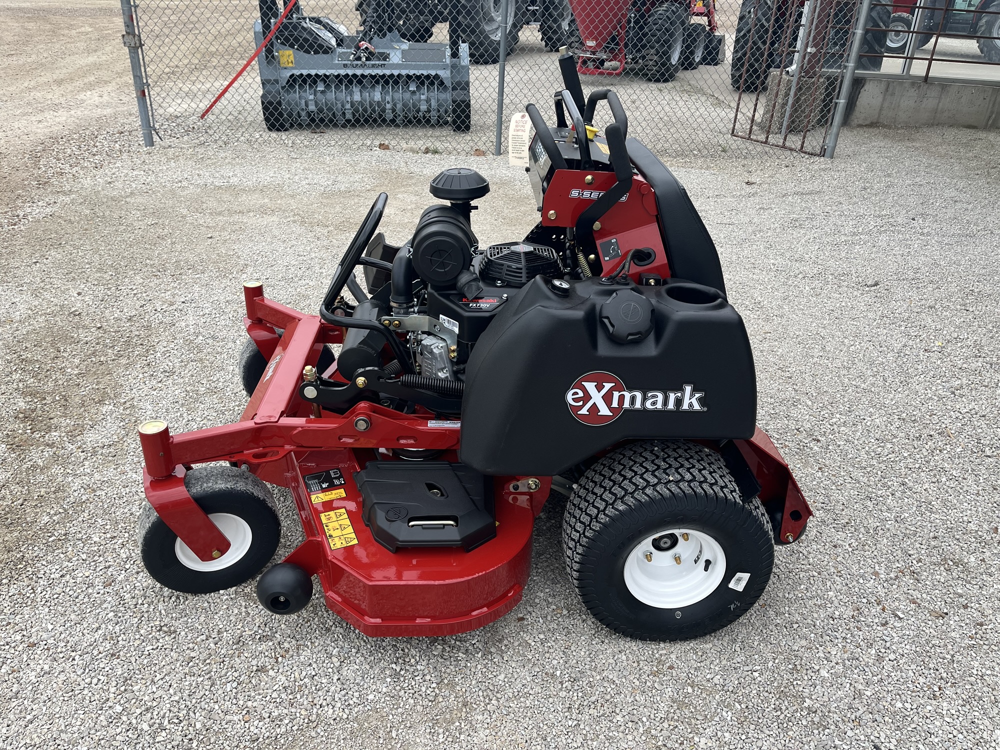 New Exmark Vertex S 52″