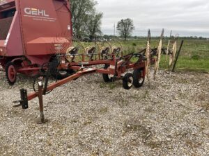 H & S 8 Wheel Manual fold rake