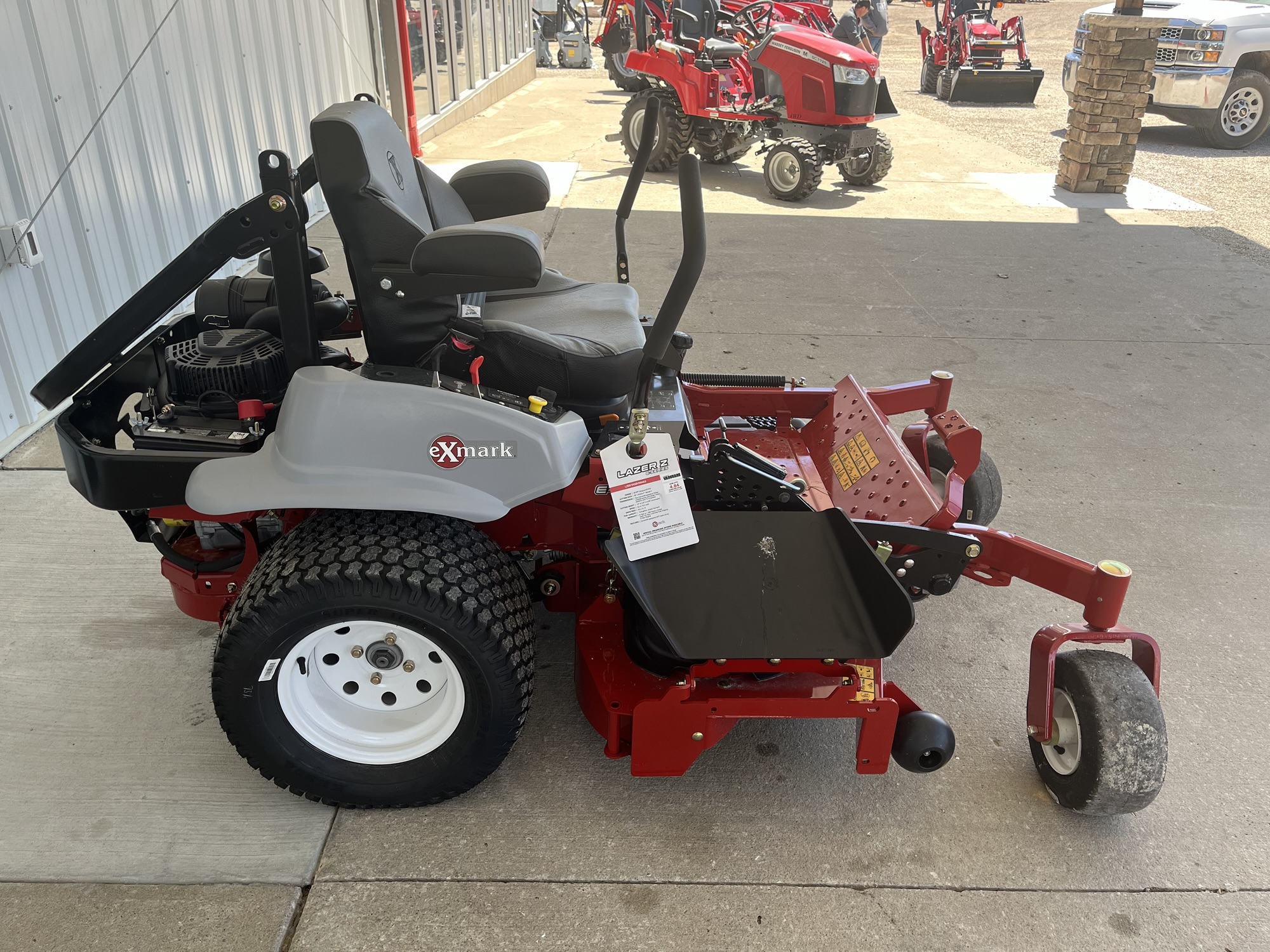 New Exmark Lazer E 60″ SPECIAL