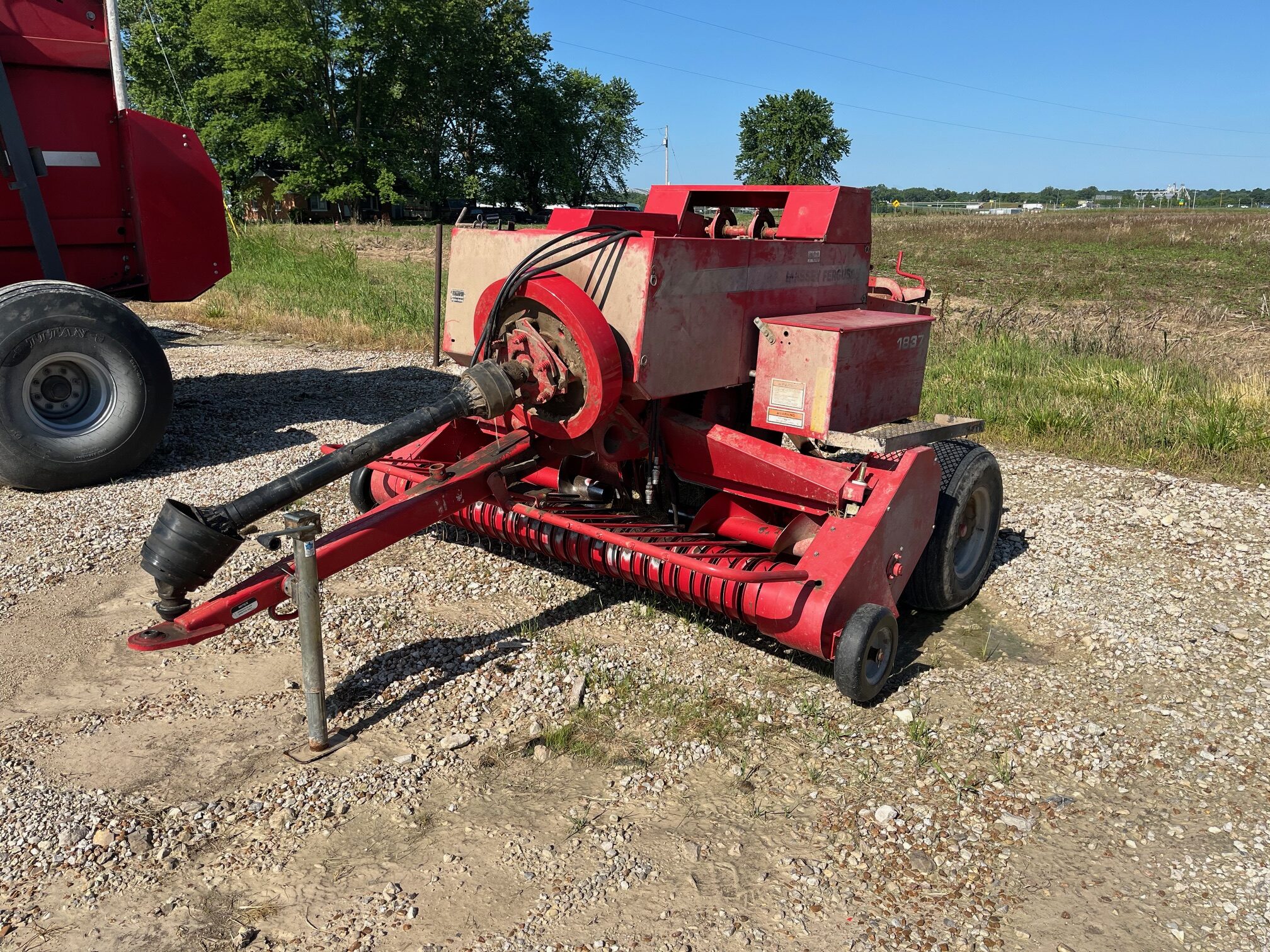 Massey Ferguson 1837