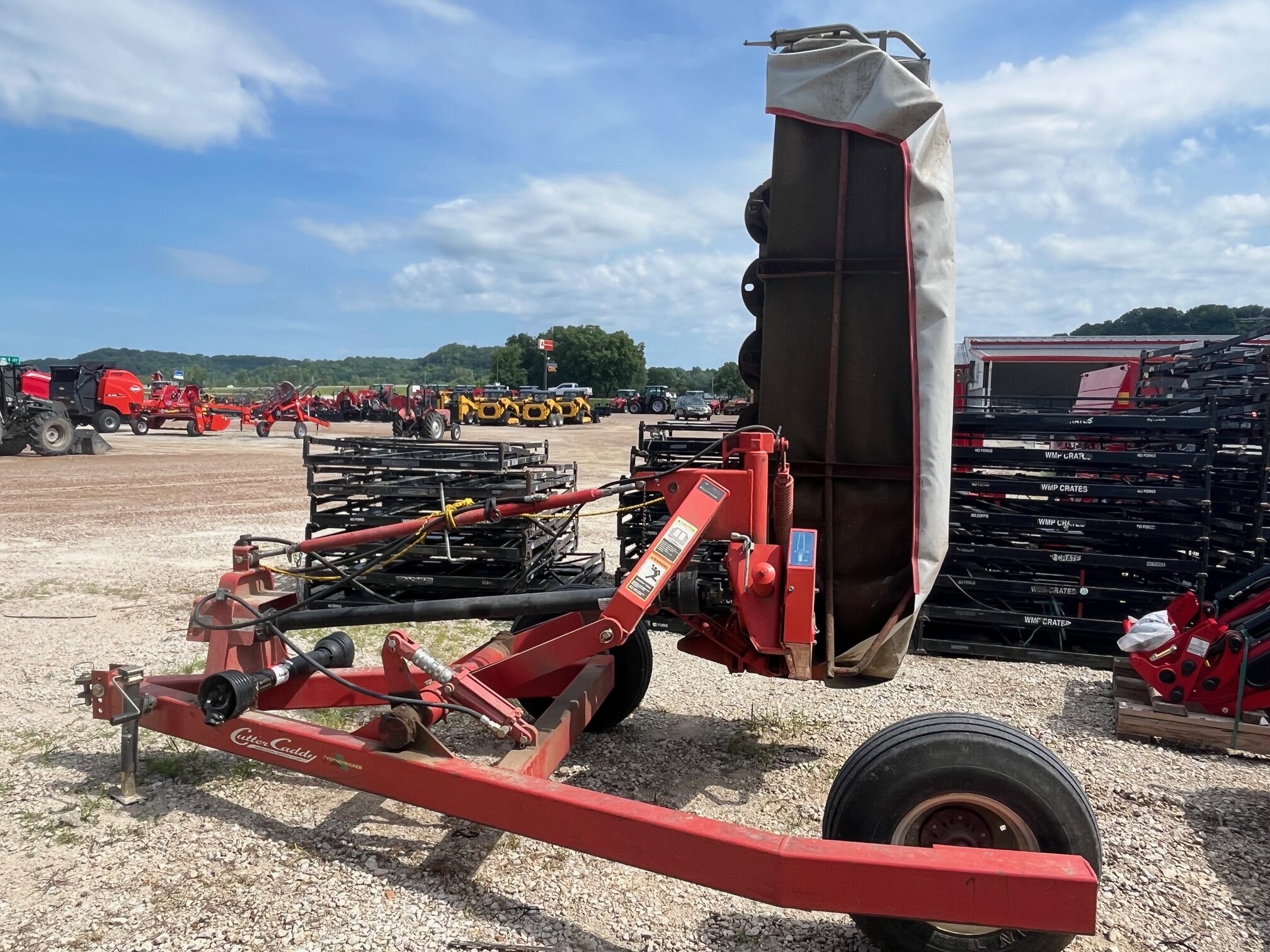 Kuhn GMD600 on Caddy