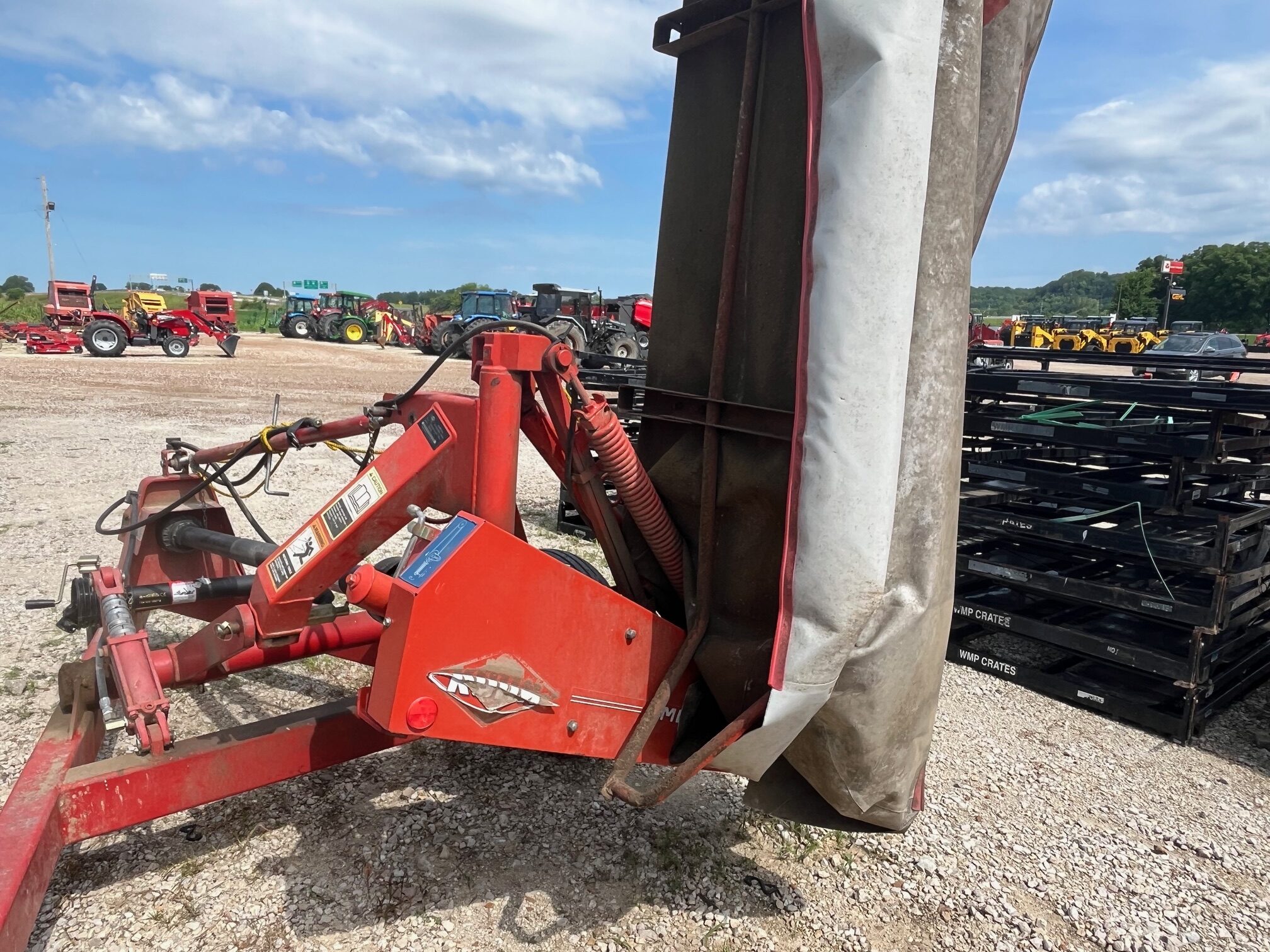 Kuhn GMD600 on Caddy