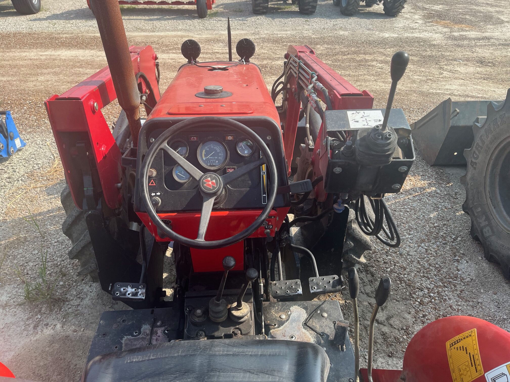 Massey Ferguson 251XE