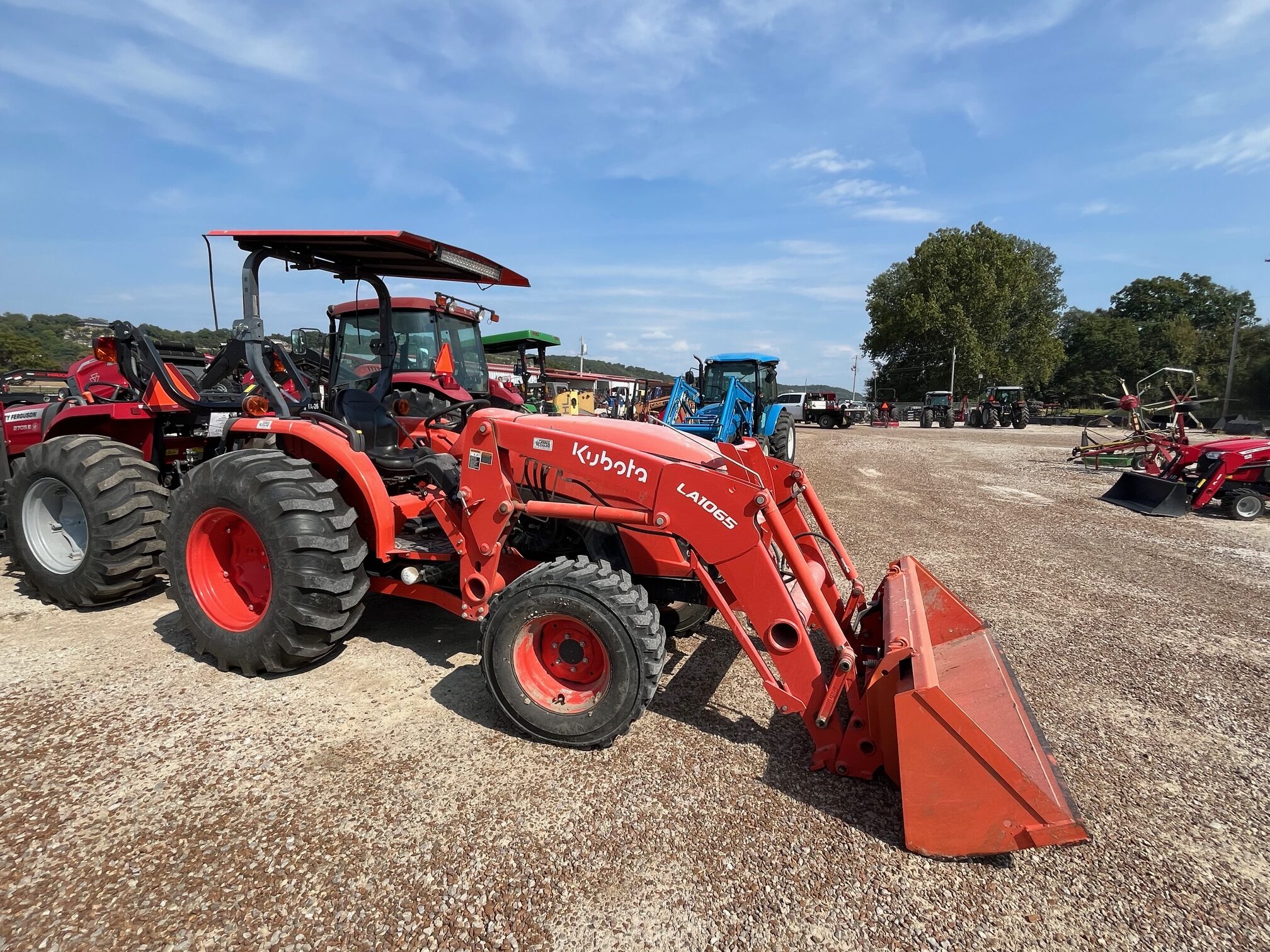 Kubota MX6000