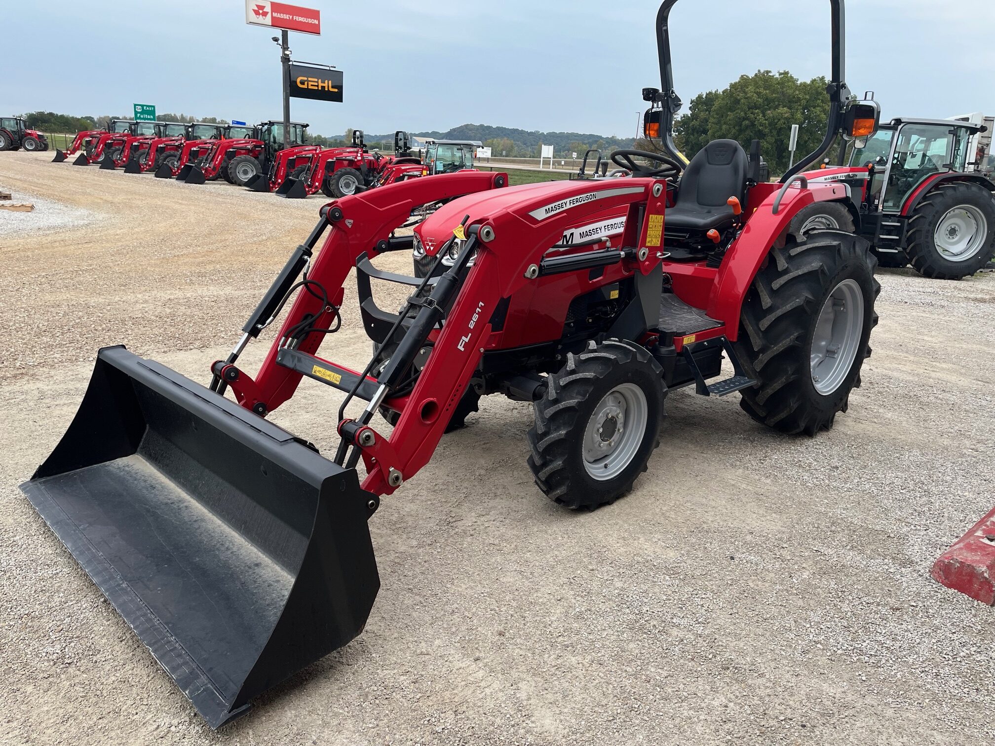 NEW Massey Ferguson 1840M