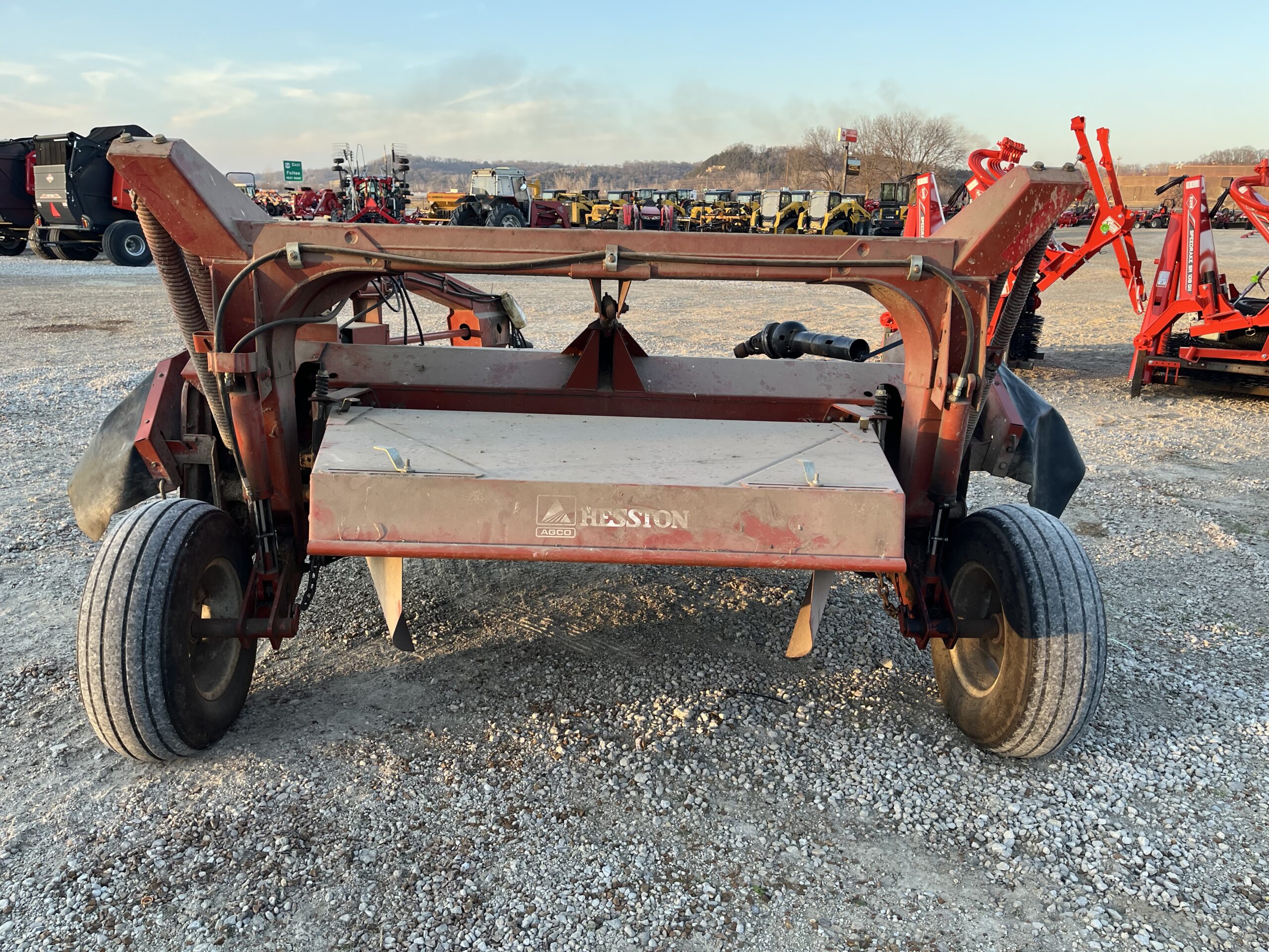 Hesston 1320 Discbine