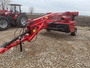 NEW Massey Ferguson 1373