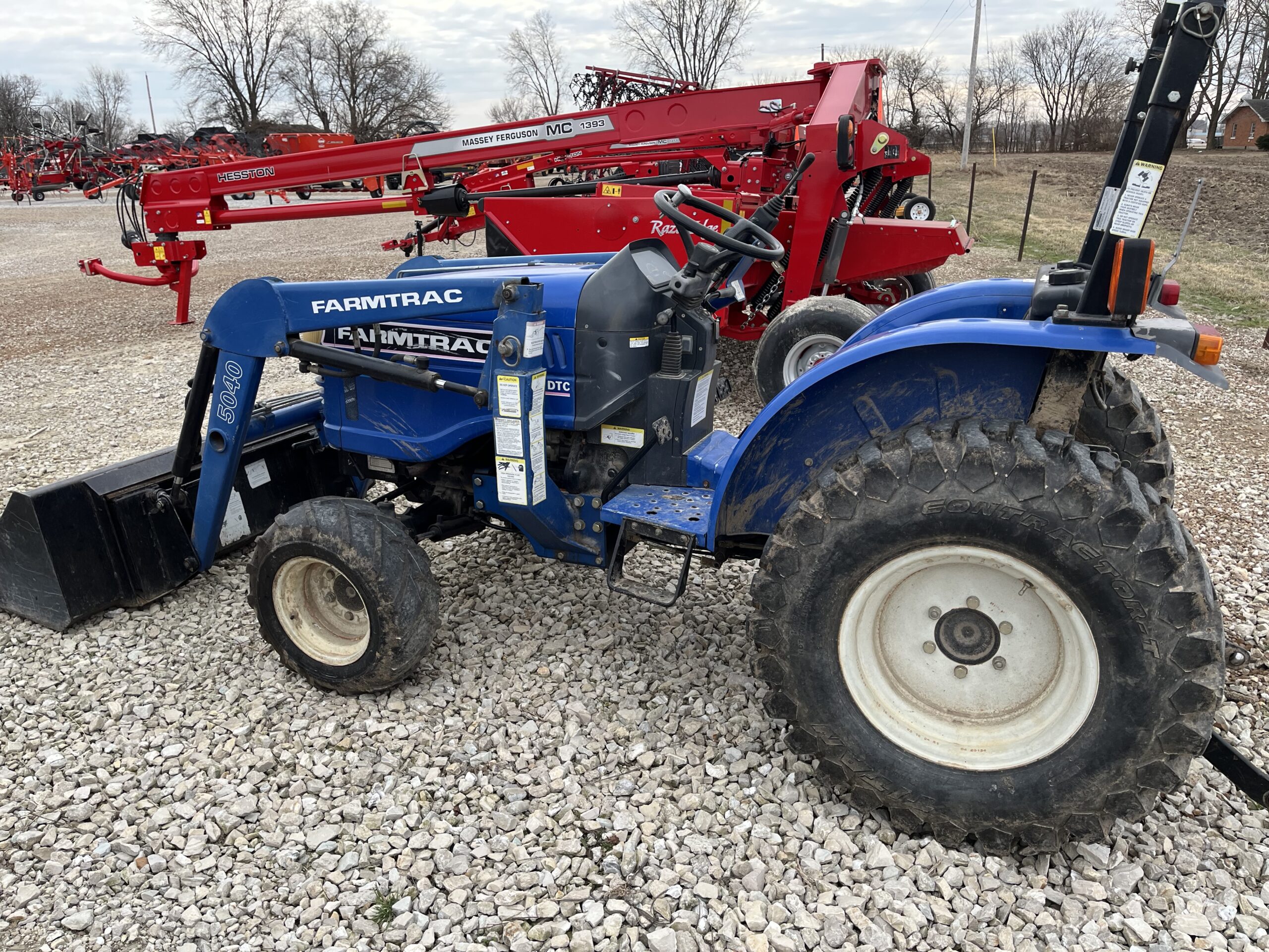 Farmtrac 270