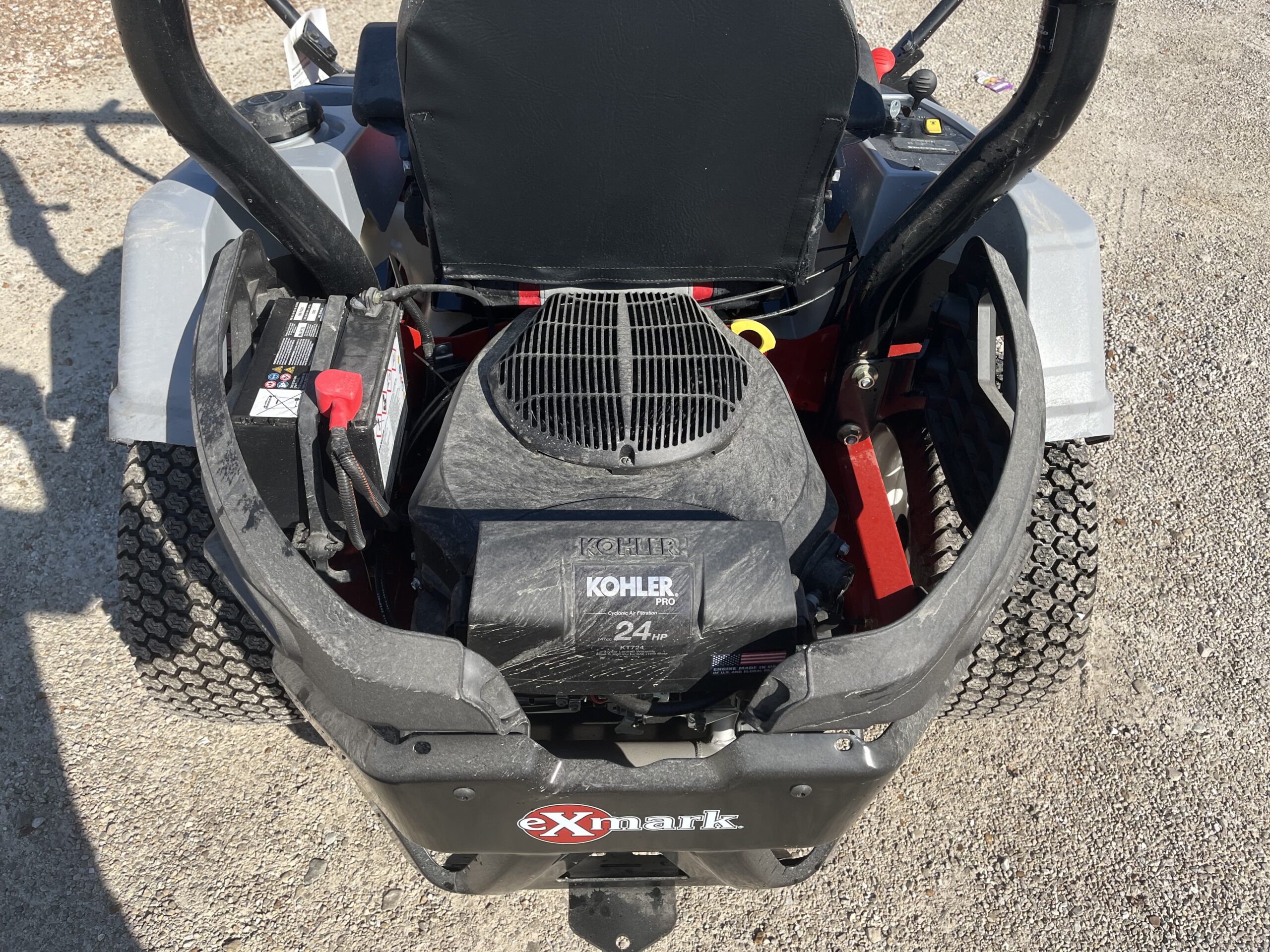 New Exmark Raduis E 52″