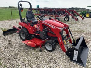 Massey Ferguson GC125M
