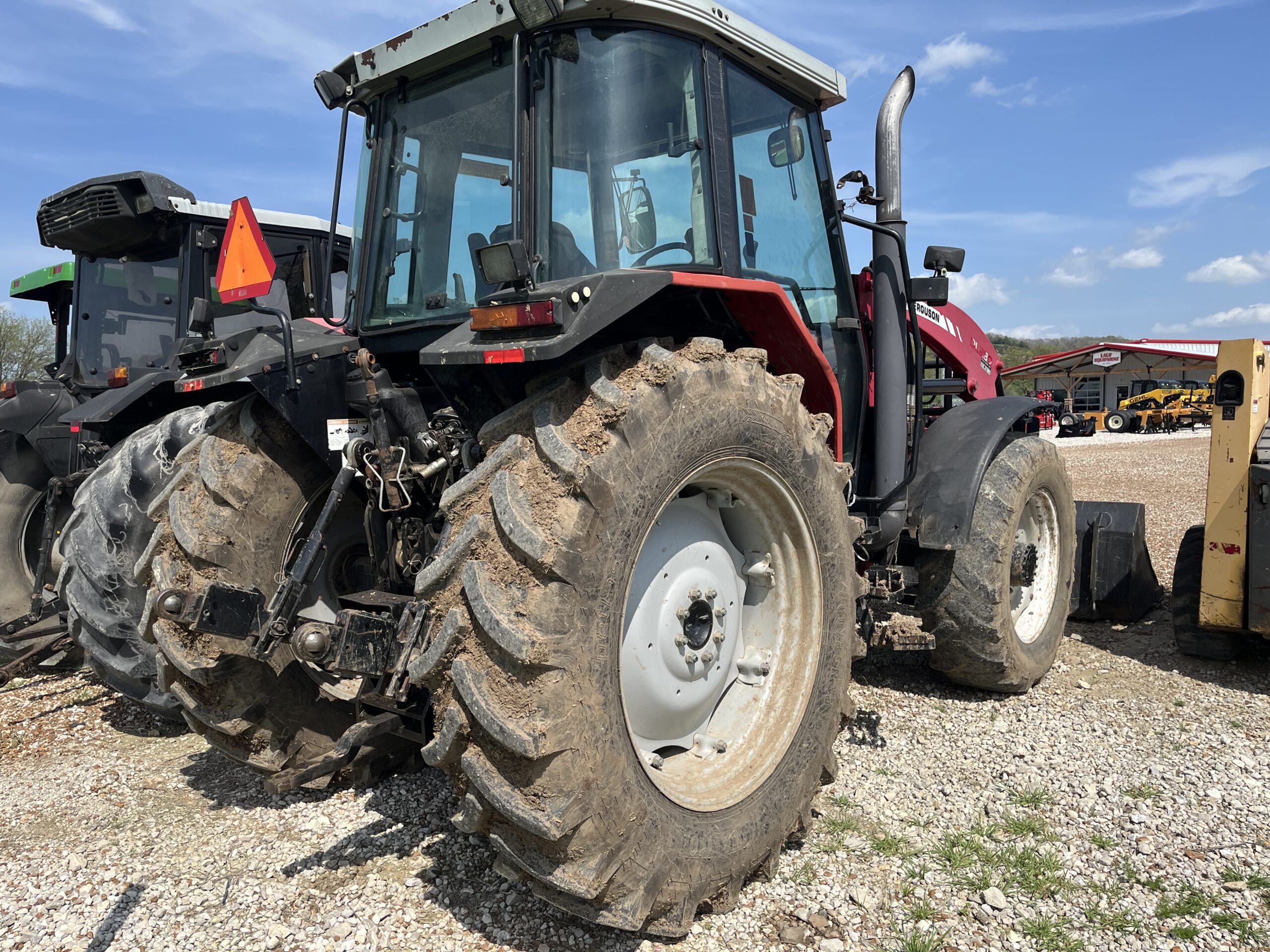 Massey Ferguson 6255