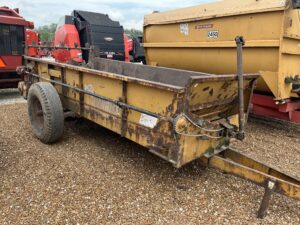 Knight 252 Manure Spreader