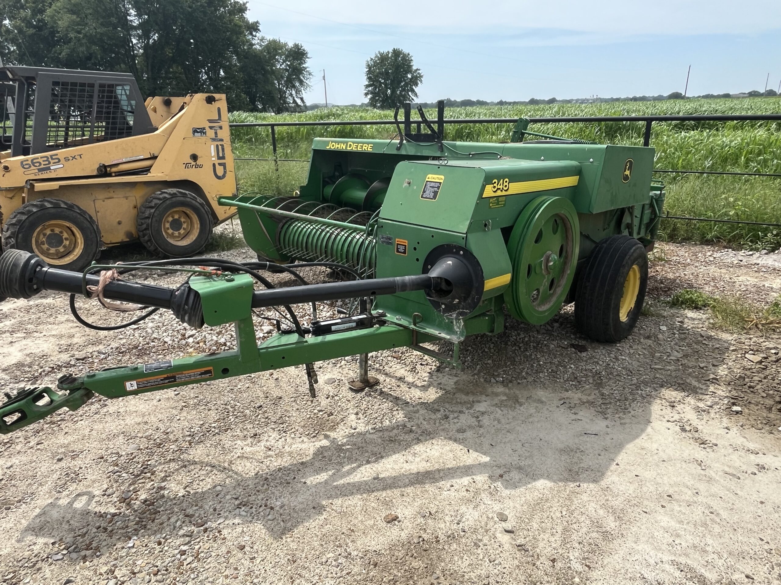 John Deere 348
