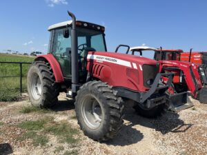 Massey Ferguson 5465
