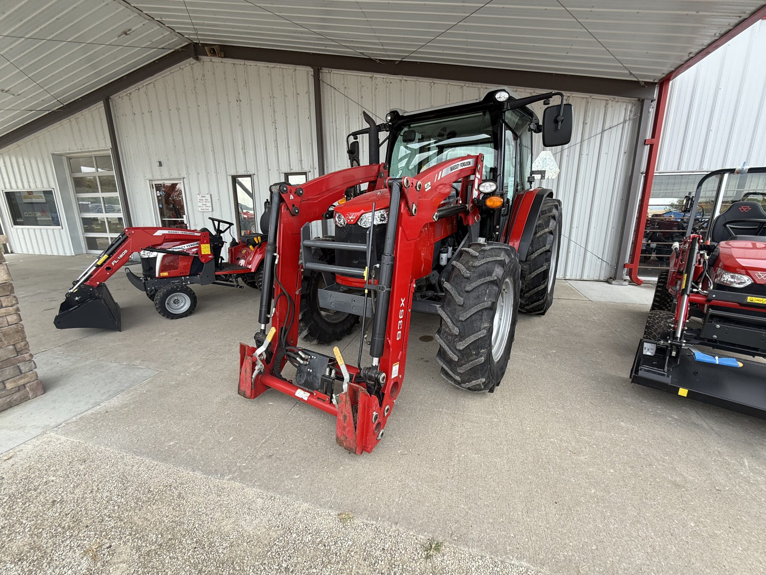 Massey Ferguson 4710