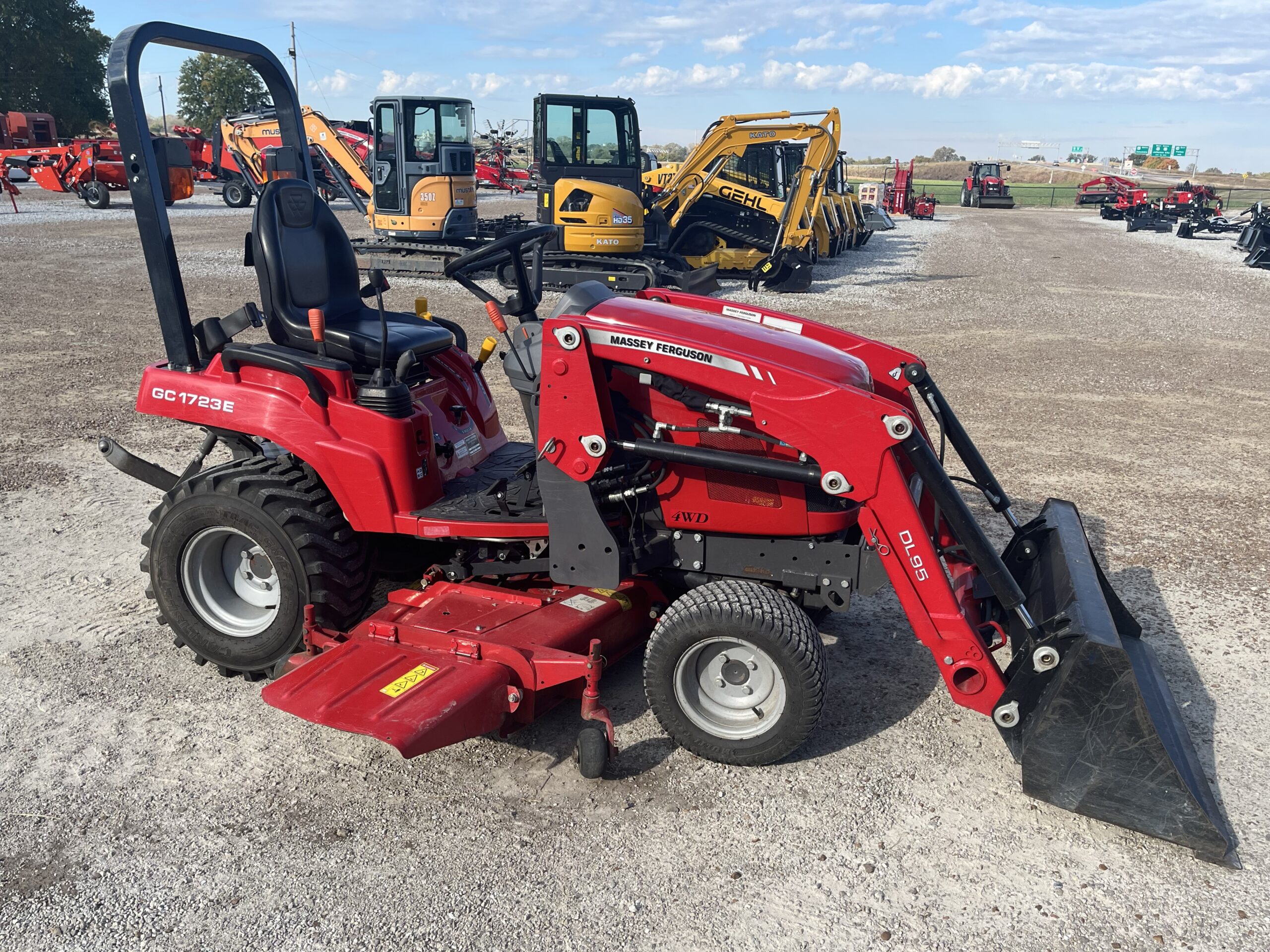 Massey Ferguson GC1723
